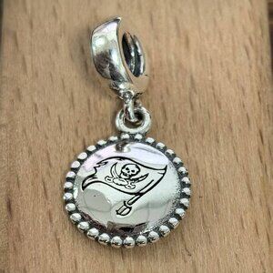 Pandora NFL Football TOM BRADY Tampa Bay Buccaneers Charm, S925 Silver Bracelets